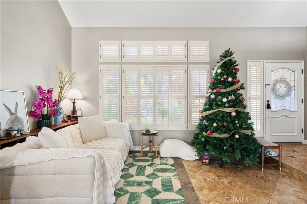 6933 Stanislaus Pl - Photo 7 of 50