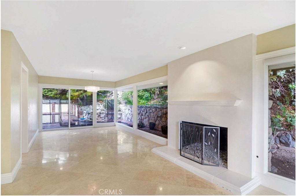 32722 Seven Seas Dr - Photo 6 of 41
