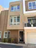 featured image of 1400 N Fuller Ave #8