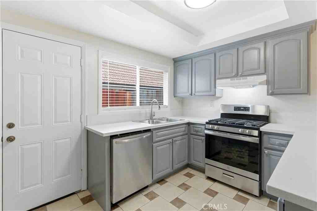 7082 Heil Ave #1 - Photo 3 of 19