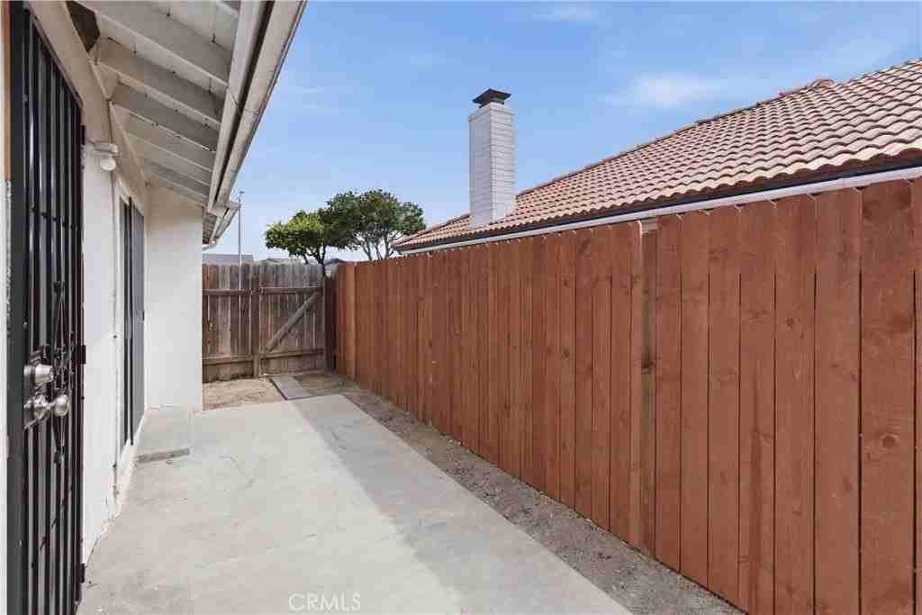 7082 Heil Ave #1 - Photo 7 of 19