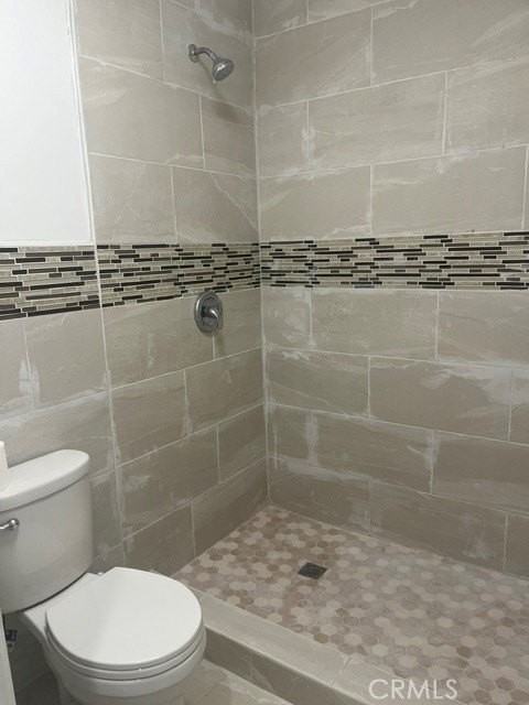10847 Rosecrans Ave - Photo 7 of 8