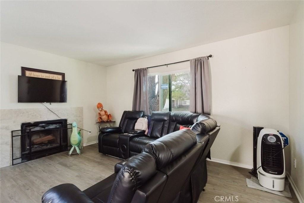 45041 Colleen Dr - Photo 5 of 28