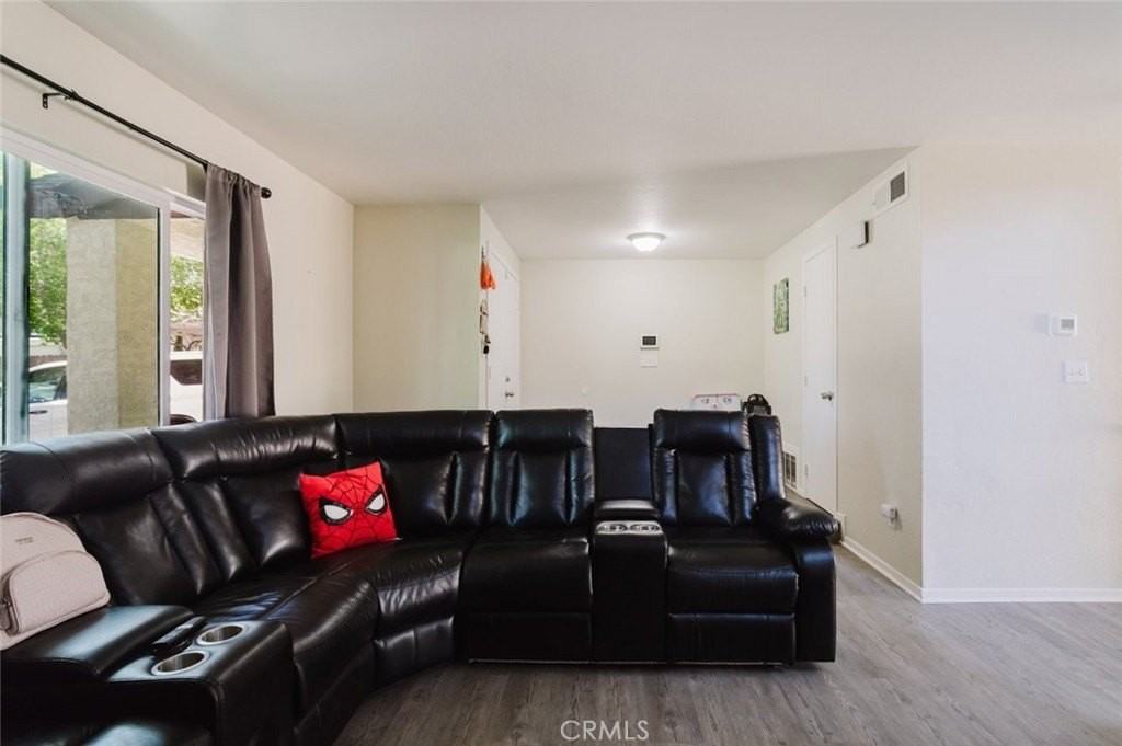 45041 Colleen Dr - Photo 6 of 28
