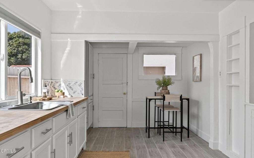 295 W Mission Ave - Photo 5 of 14