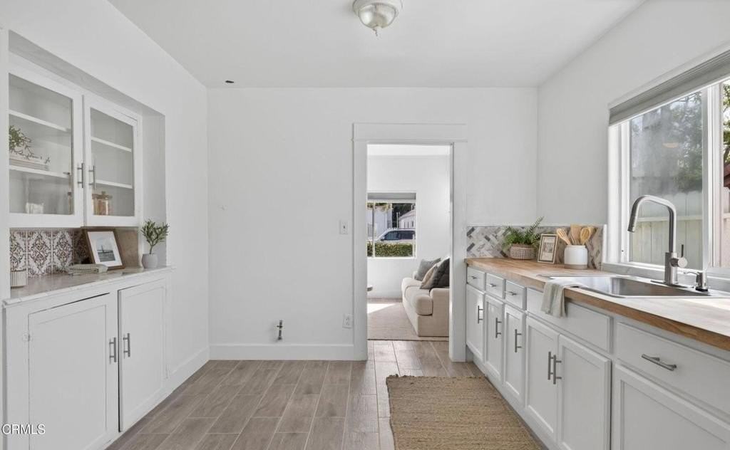 295 W Mission Ave - Photo 7 of 14