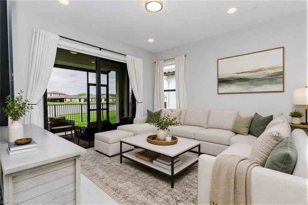 5688 Cassidy Ln - Photo 6 of 23