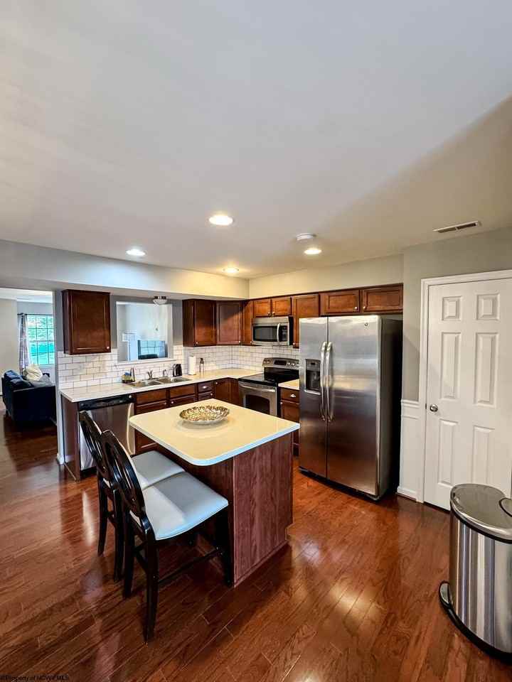 209 Raven Run - Photo 6 of 21
