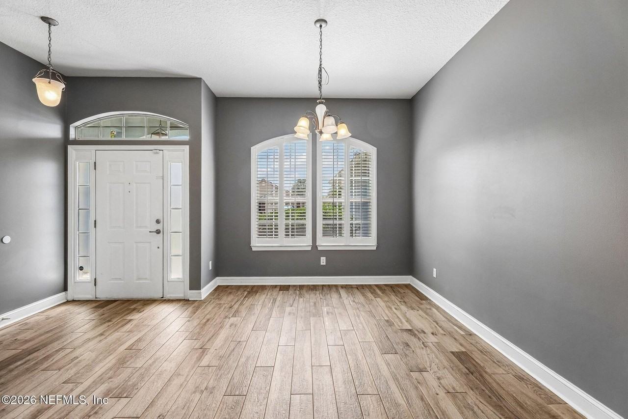 3954 Trail Ridge Rd - Photo 6 of 41