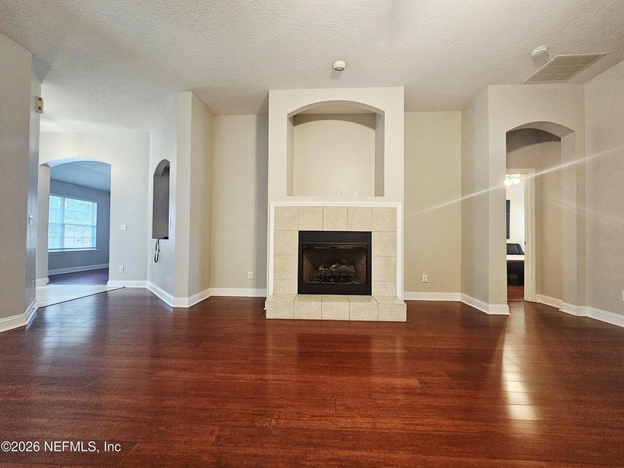 5891 Green Pond Dr - Photo 5 of 26