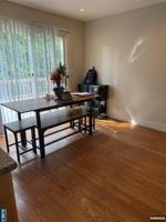 featured image of 730 Floyd St
