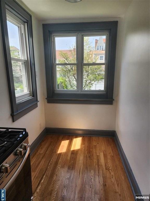 32 Euclid Ave #1 - Photo 5 of 16