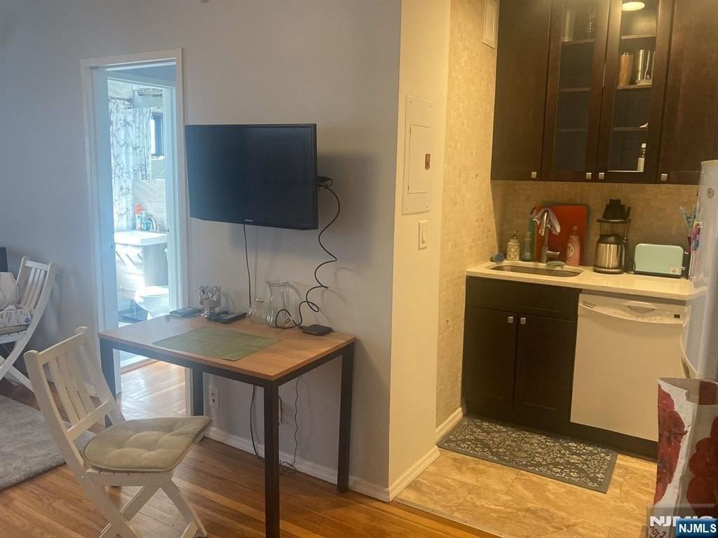 3001 Edwin Ave #3J - Photo 5 of 18