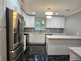 174 Palisade Ave #109 - Photo 1 of 1