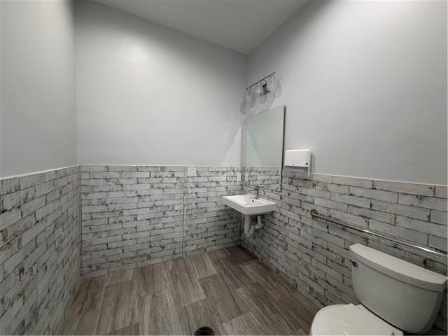 720 W 21st Ave #E - Photo 6 of 6
