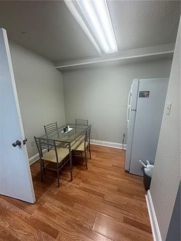 5401 Montegut Dr - Photo 4 of 8