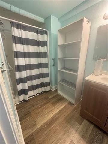 5401 Montegut Dr - Photo 6 of 8