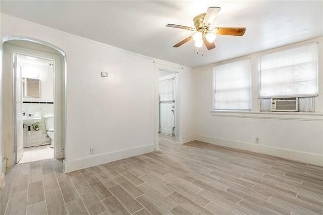 1826 Moss St #B - Photo 3 of 6