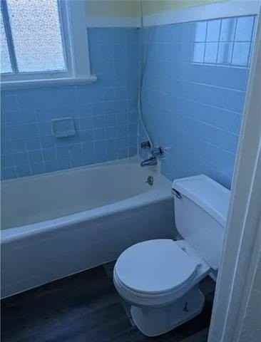 1235 Josephine St - Photo 5 of 11