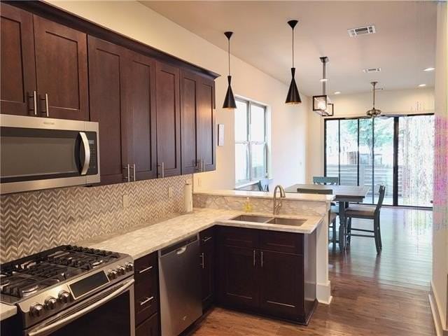 4621 Chestnut St - Photo 3 of 12