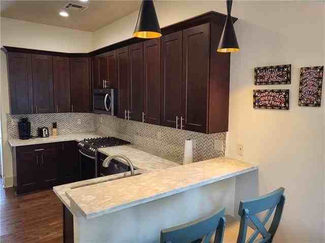 4621 Chestnut St - Photo 4 of 12