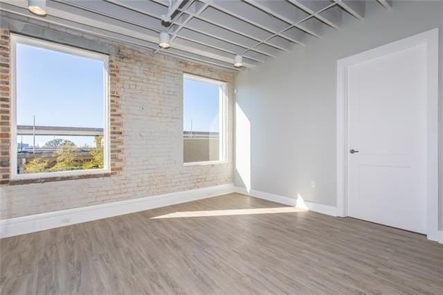 818 Howard Ave #301 - Photo 4 of 16