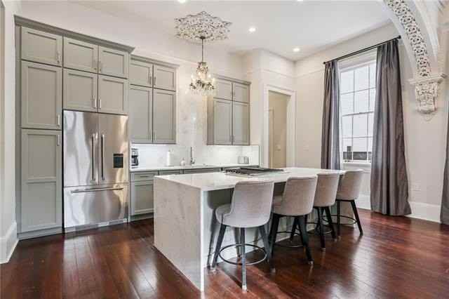 817 Esplanade Ave #1A - Photo 7 of 19