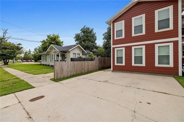 206 Edwin Neill Way - Photo 2 of 26