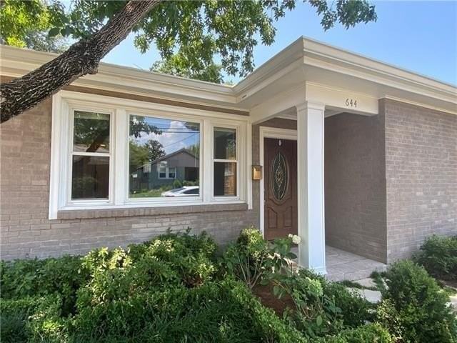 644 Oaklawn Dr - Photo 3 of 24