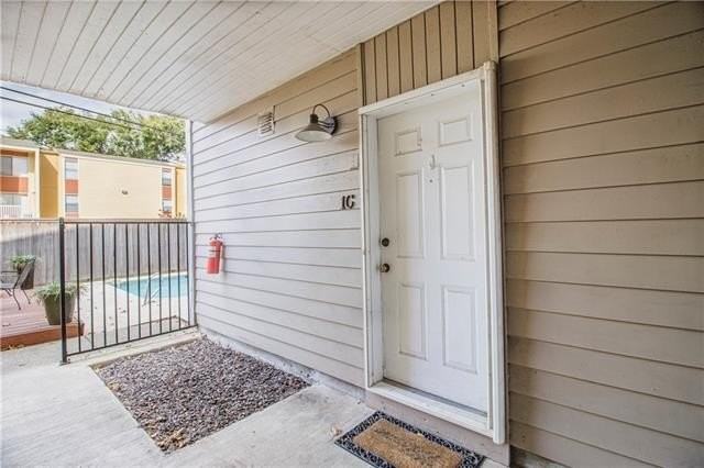 2800 Steamship Cir #1C - Photo 2 of 16