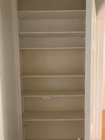 2508 E 17th St - Photo 5 of 10