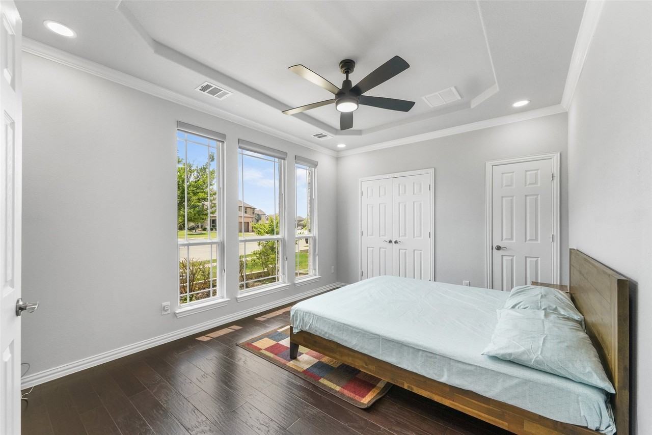 3217 Austin Bayou Trl - Photo 6 of 40