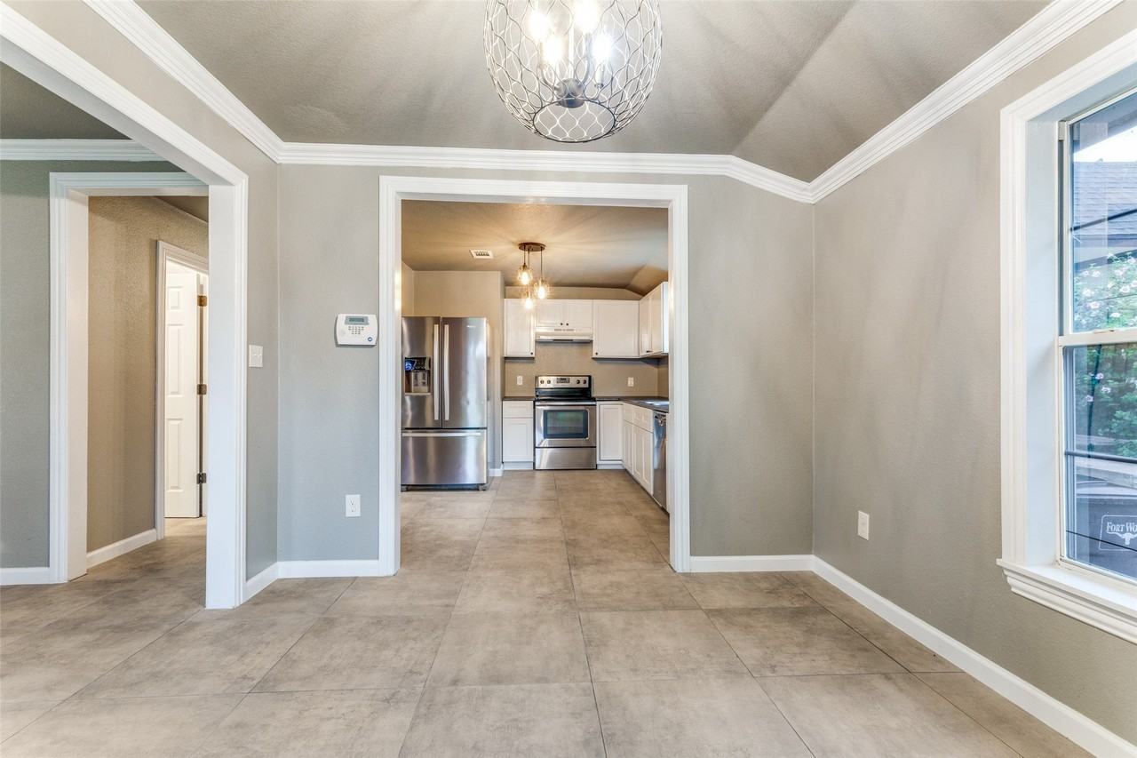 3112 Olive Pl - Photo 3 of 13