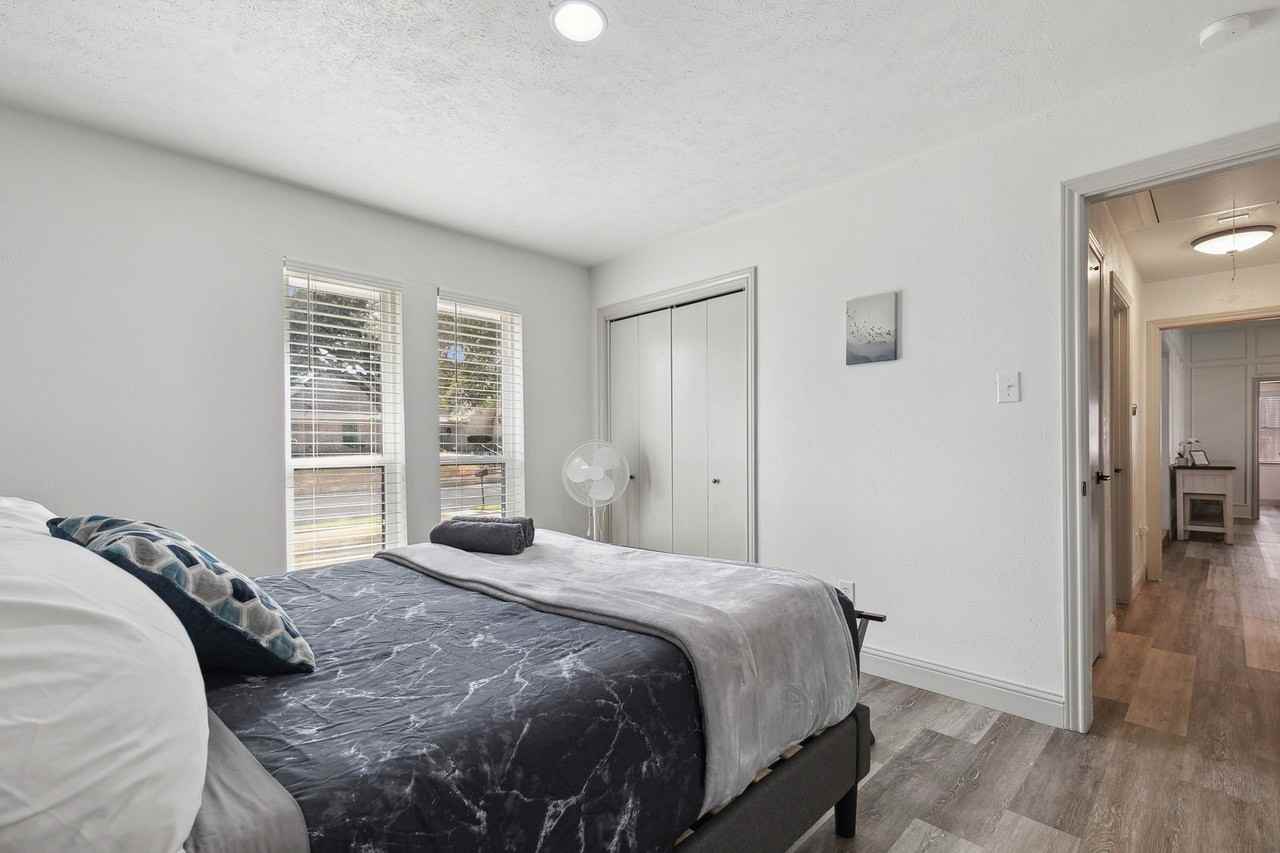 1813 Cross Bend Rd - Photo 6 of 30