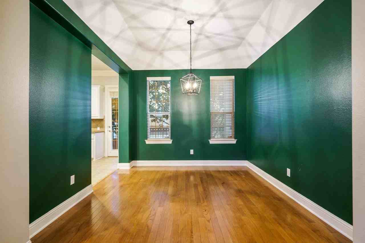 5836 La Vista Dr - Photo 7 of 24