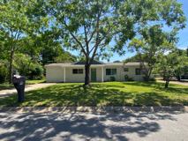 400 Argyle Ct - Photo 1 of 1