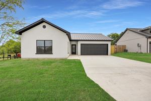featured image of 409 N Dallas St