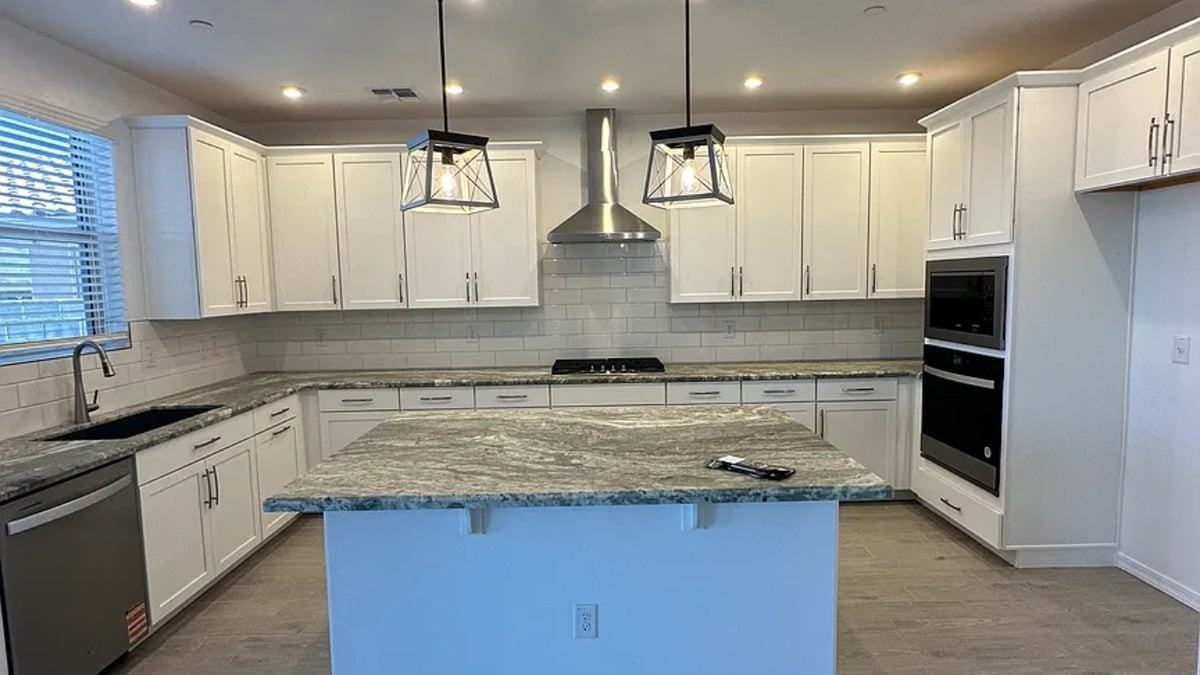 13412 W Eagle Feather Rd