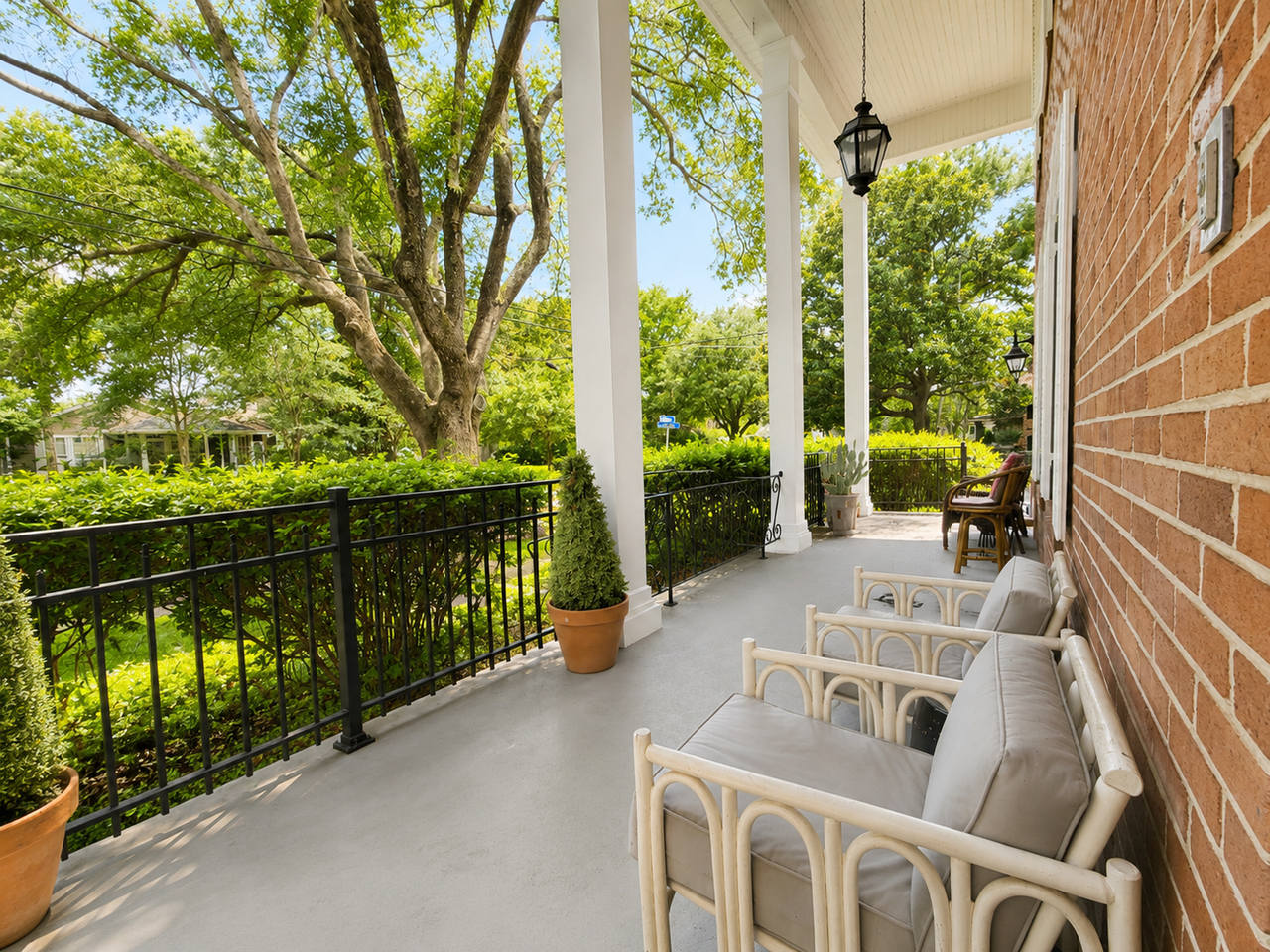1601 Letitia St - Photo 5 of 11