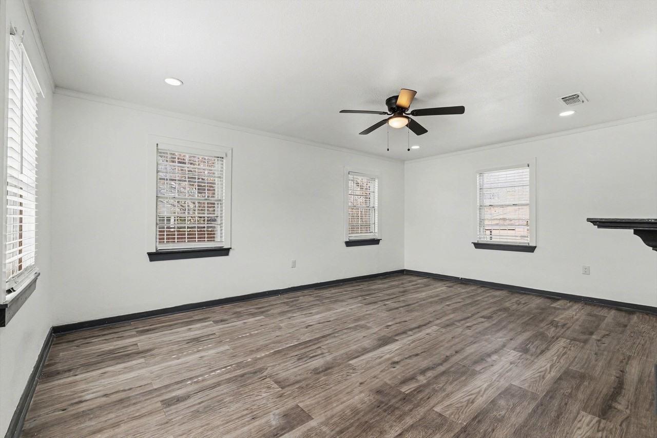 2939 Timberline Dr - Photo 5 of 27