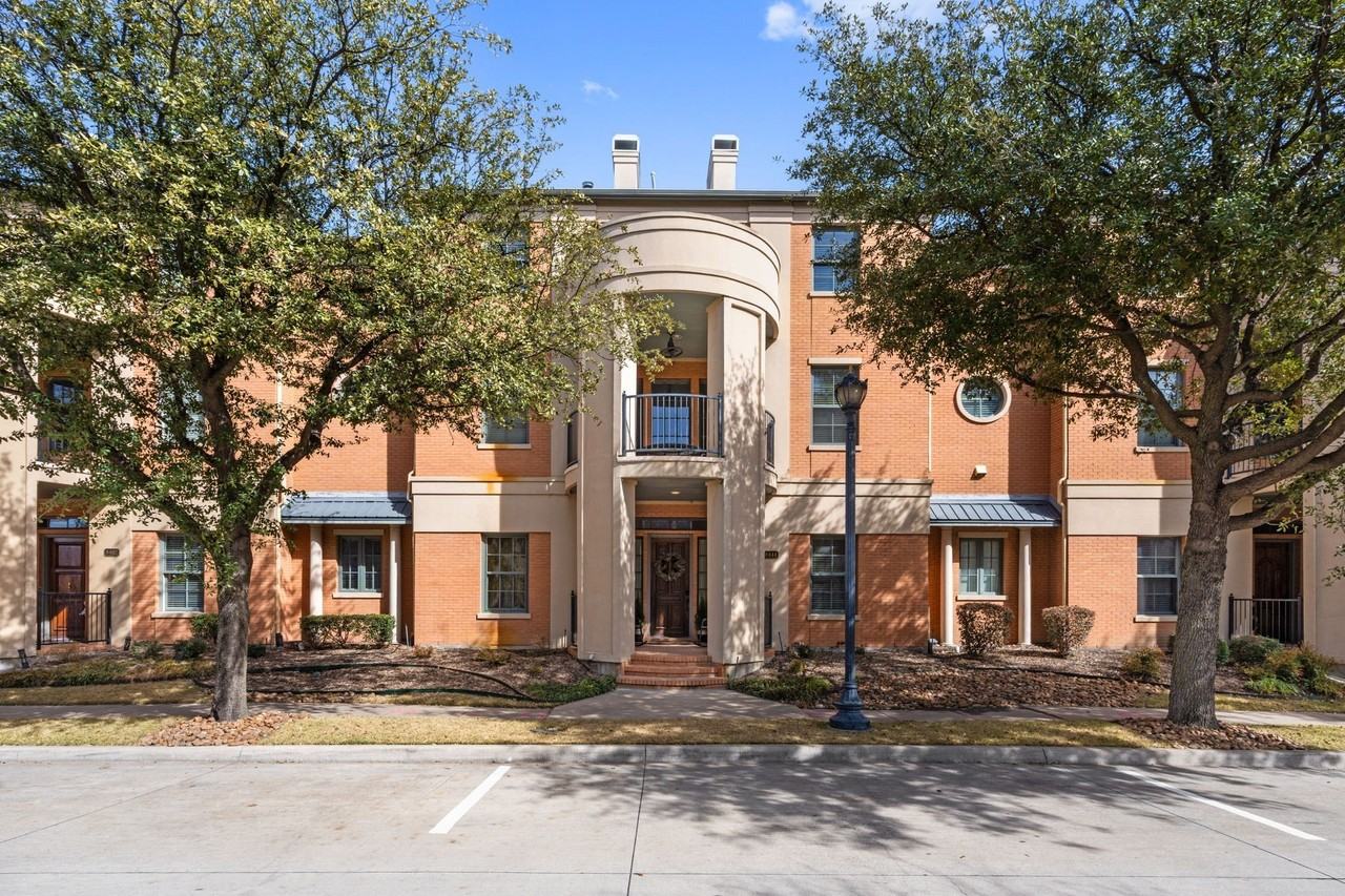 8444 Library St - Photo 2 of 36