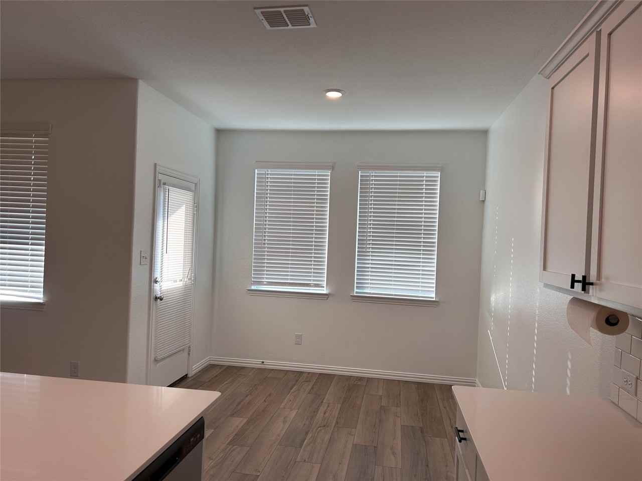 3204 Goose Ln - Photo 5 of 18