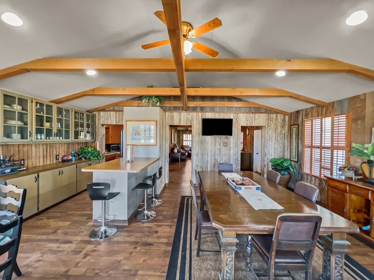 1134 Buffalo Creek Dr - Photo 4 of 34