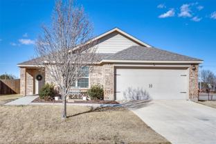 1606 Meadow Creek Dr - Photo 1 of 1