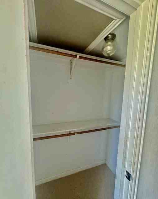 898 E Reno Rd - Photo 5 of 6