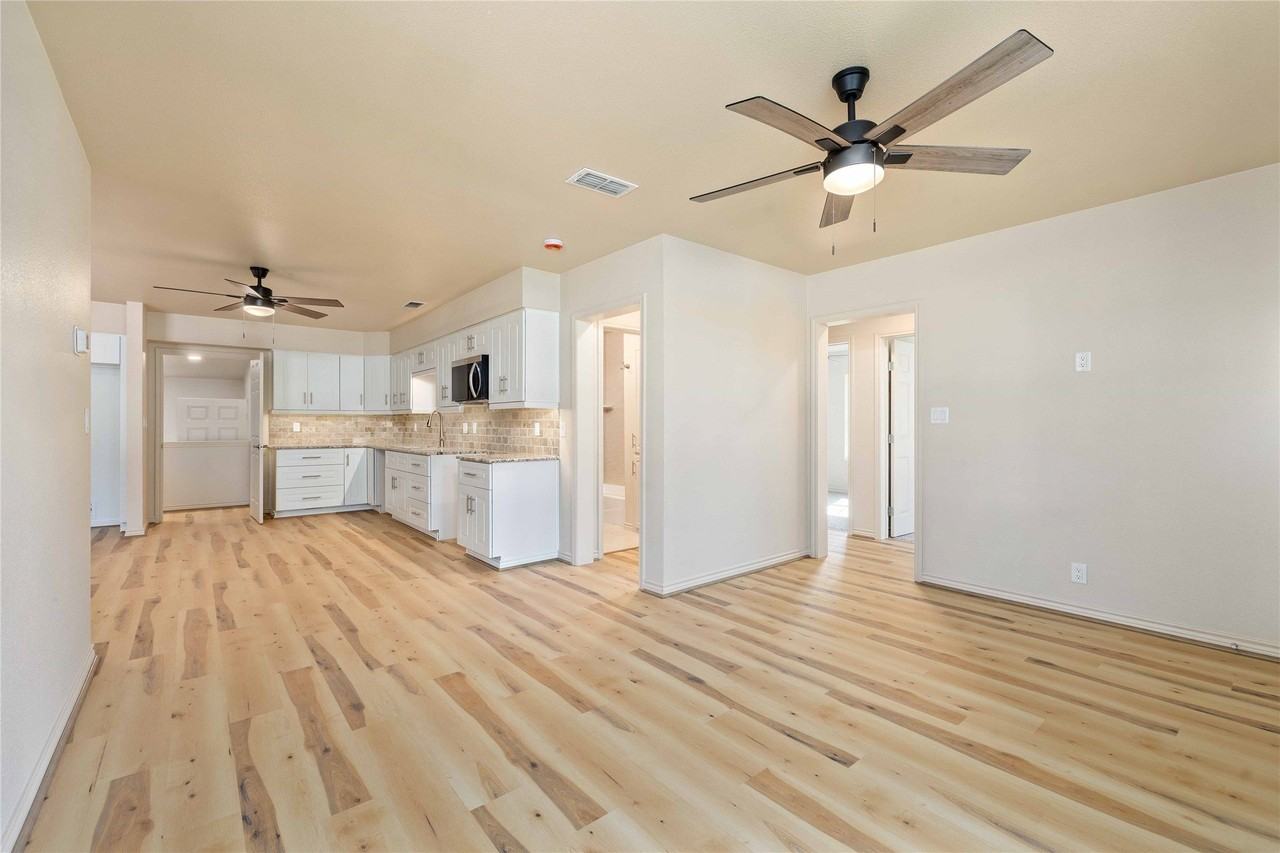 3602 Durham Ave - Photo 5 of 29