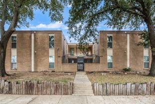 3824 Cibolo Dr #122B - Photo 1 of 1