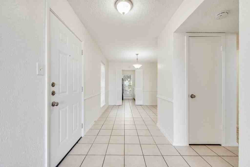 3824 Cibolo Dr #122B - Photo 7 of 20