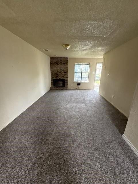 2822 Wimbledon Ct #C - Photo 2 of 7