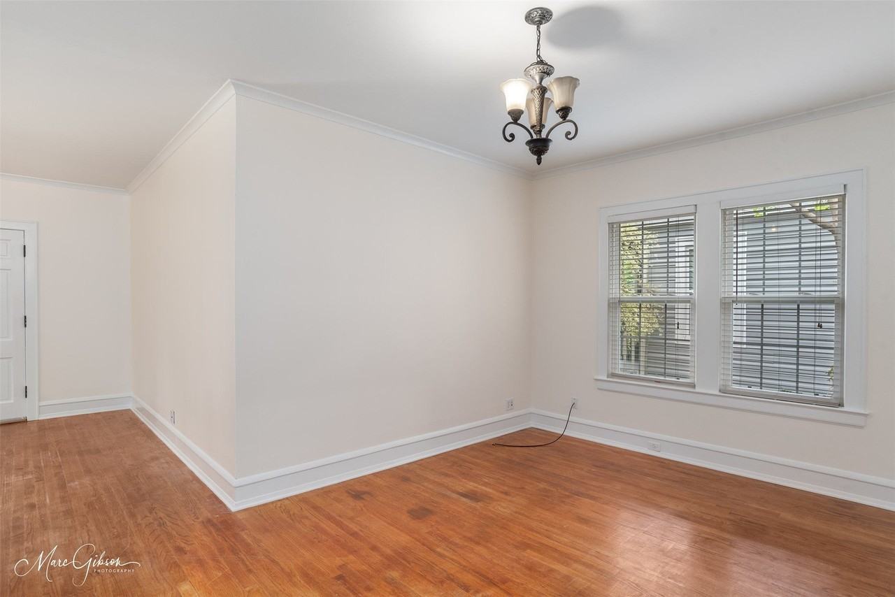 3827 Baltimore Ave - Photo 6 of 20